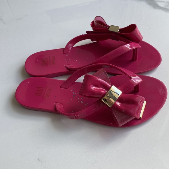 Mini Melissa Little Kid - Picture 2 of 5